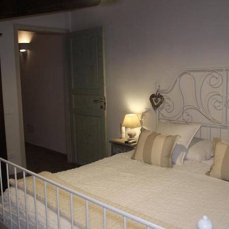 קולה ואל ד'אלזה Maison Del Borgo מראה חיצוני תמונה