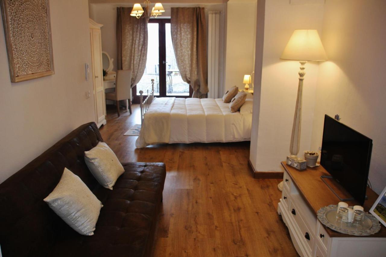 קולה ואל ד'אלזה Maison Del Borgo מראה חיצוני תמונה